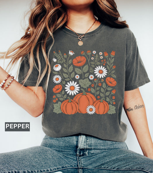 Pumpkin Wildflower Comfort Colors® T-Shirt – Fall Cottagecore Shirt, Autumn Floral Tee, Harvest Aesthetic Clothing