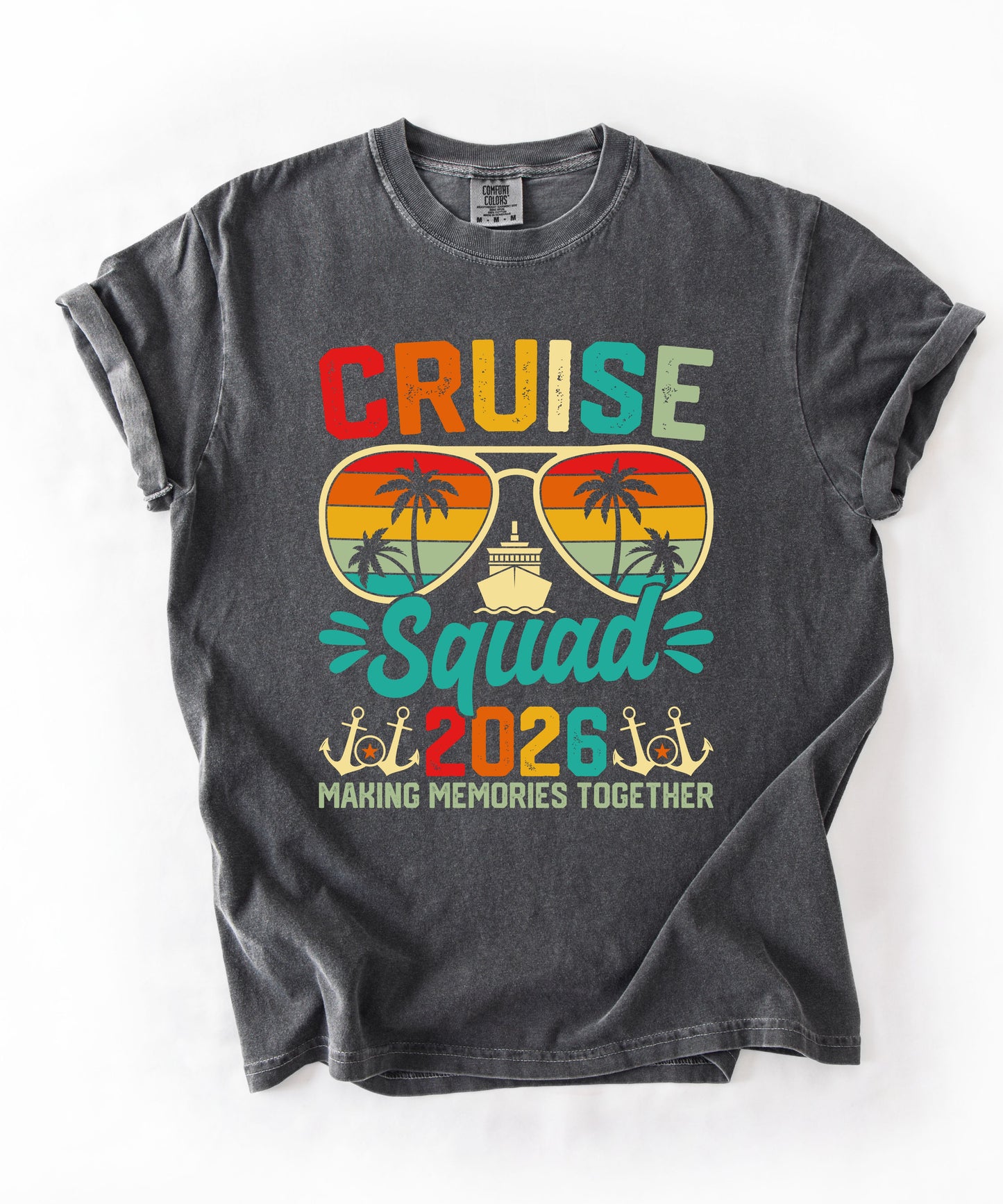 Cruise Squad 2026 T-Shirt — Retro Tropical Vacation Tee