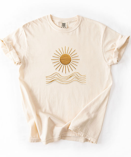 Comfort Colors® Sunset Beach Shirt, Coastal Summer T-Shirt, Sunset Shirt, Beach Vacation Tee, Summer Graphic Tee